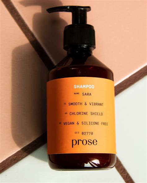 Prose shampoo. At Prose, we even incorporate silk into our products via silk proteins in our mask, shampoo and conditioner. Silk proteins are known for their anti-breakage and heat protection properties. They can help strengthen and reinforce locks, thanks to their content of cystine, one of the main amino acids needed to produce keratin. 