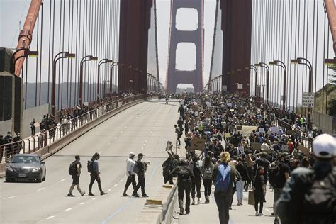 Protesters demanding cease-fire march on Golden Gate Bridge