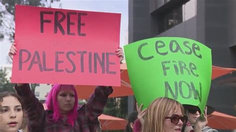 Protestors call on US to back off in aiding Israel