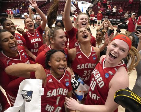 Pryor lifts Sacred Heart to NCAA Tournament with NEC title