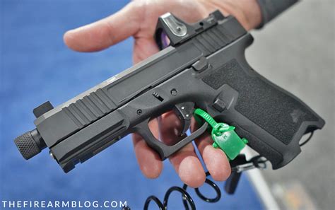 Today we are going to review one of PSA’s own productions, the new Dagger SW3 9mm pistol. The Dagger is a polymer-framed striker-fired 9mm pistol with incredibly similar features to the venerable Glock 19. That is no mistake either. The popular pistol has been copied, cloned, and customized by countless manufacturers.. 
