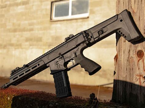 Psa jakl .300. Palmetto State Armory brought a ton of prototype projects to SHOT Show this year, and @Hoplopfheil dropped by to check out the new versions of the JAKL. The three new JAKL prototypes are a bullpup conversion lower, a large frame .308 variant, and a JAKL/AK hybrid. PSA is relying on customer feedback to decide which projects to focus on, so cast ... 