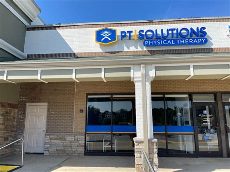 At PT Solutions Zephyrhills, your overall experience with us is just as important as the expert physical therapy treatments we provide. You will always be greeted with smiles by our friendly and welcoming team of professionals who like to keep our clinic full of energy. Our clinicians serve a wide variety of ages and treat various conditions.