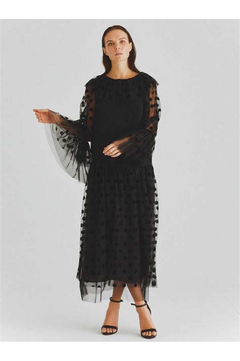 Puantiyeli Tül Detaylı Uzun Elbise Siyah Roman.