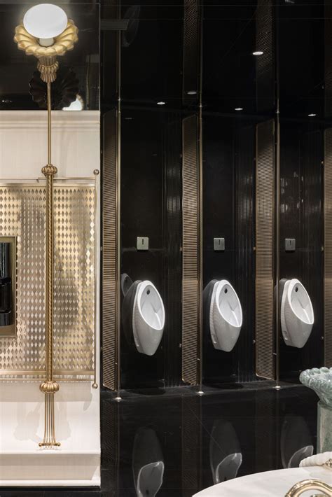 Public Bathroom Onlyfans Leak