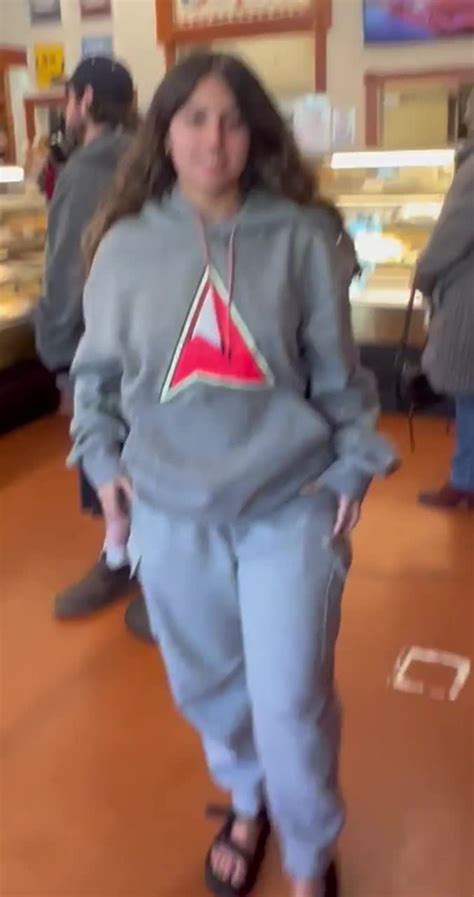 Public Flash Leaks [HD] 95 Pics