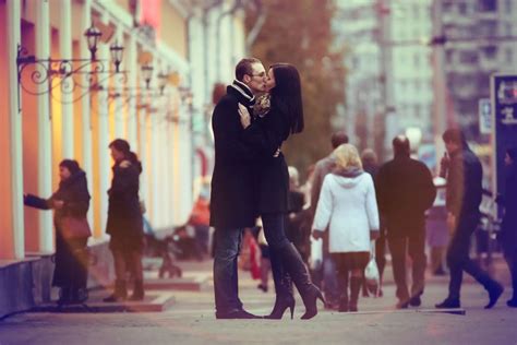 Public displays of affection in Europe Expatica