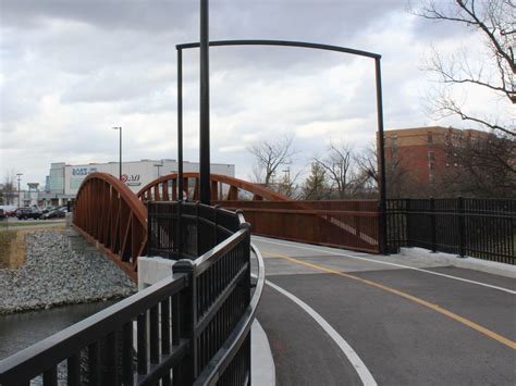 Public opinion sought on bike, pedestrian improvements to John Ireland Boulevard bridge