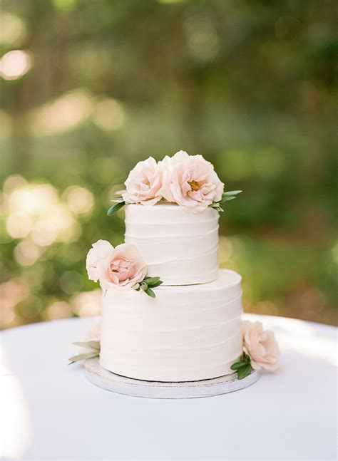 The couple ordered a three-tiered cake from