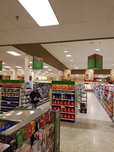 Publix 33177. Amenities and More. Offers Delivery. Accepts Credit Cards. Accepts Apple Pay. Offers Catering. 2 More Attributes. Hours for Publix Super … 