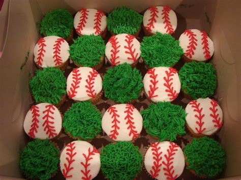 Publix baseball cupcakes. Product details. Tailgating, reunions, retirements…. This quirky masterpiece is sure to be welcome anywhere. Don’t worry, it won't bite back! Our convenient pull apart cupcakes give you the effect of a full-sized cake without the cutting. 24 Hours Advance Notice Required. If the item is needed sooner, please call your Publix store. 