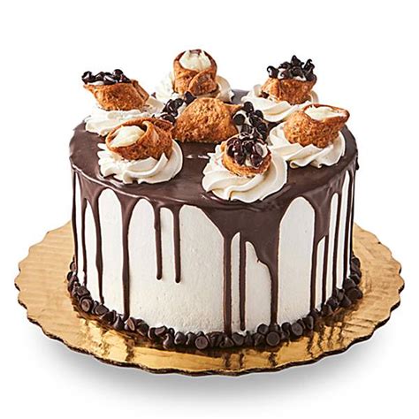 Publix cannoli cake. A full sheet cake provides approximately 70 to 80 servings, depending on the cake’s actual measurements and the serving size. The average full sheet cake measures approximately 14 by 22 to 18 by 24 inches. The standard serving size measures... 