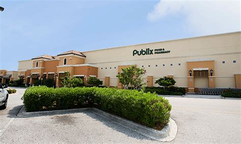 Publix crossroads shopping center. Publix’s delivery and curbside pickup item prices are higher than item prices in physical store locations. Prices are based on data collected in store and are subject to delays and errors. Fees, tips & taxes may apply. Subject to terms & availability. Publix Liquors orders cannot be combined with grocery delivery. Drink Responsibly. Be 21. 