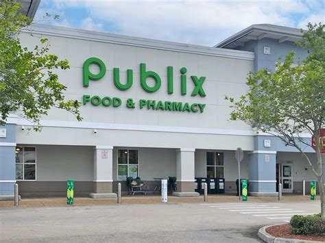 Publix darwin. This information can be found at FloridaHealthFinder.gov. Publix Pharmacy services are accessible to all. Read our notice of Healthcare Nondiscrimination. It is important to dispose of unused, unwanted, or expired medication properly. For more information, please refer to the U.S. Food and Drug Administration (FDA) guidelines for drug disposal. 