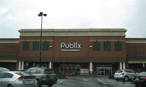 At present, Publix owns 3 locations in Flowery Branch, Georgia. Need m