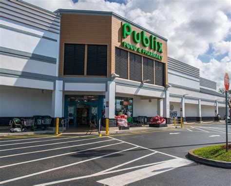Publix in sarasota. Grocer George Jenkins liked the name of the once-popular chain so much, he took it. And so Publix the grocery store was born. Jenkins recounted the story about the … 