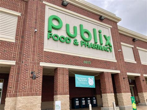 Publix macon ga. Jun 8, 2020 · The supermarket chain announced a new grocery store will open in Macon's Tobesofkee Crossing Shopping Center on Thomaston Road at 7 a.m. on Wednesday. "We are proud to bring the Publix shopping ... 