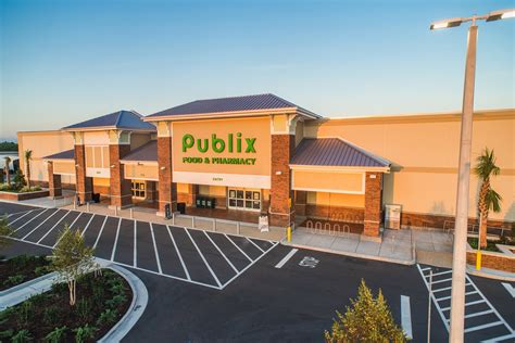 Save on your favorite products and enjoy award-winning service at Publix Super Market at Pinnacle Point. Shop our wide selection of high-quality meats, local produce, sustainably sourced seafood, and more. Try our signature items such as our Deli subs and Bakery cakes. Looking for something special? Our friendly associates are happy to help.. 