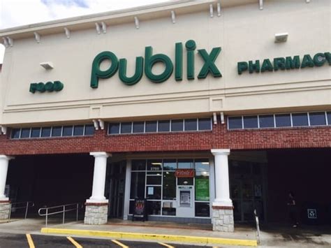 Publix on buford highway. Publix and surrounding businesses at the shopping center at 2750 Buford Highway were evacuated “as a precaution,” they said. At around 2:45 p.m., officers gave the “all clear” and said no ... 