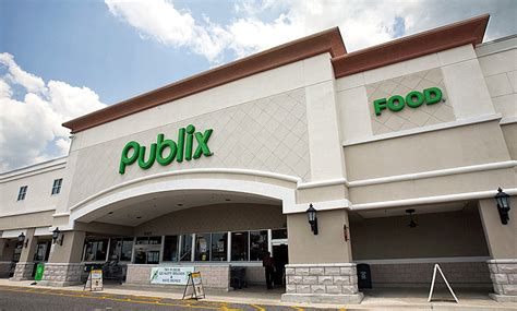  Publix’s delivery and curbside pickup item prices are 