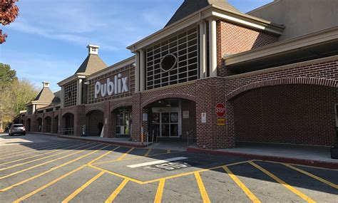 Publix powers ferry. 2945 Cumberland Mall SE. Atlanta, GA 30339. 98 Units Available. Starting at $1,466. Ivy Commons Apartments. 3555 Austell Road Southwest. Cobb County, GA 30060. 