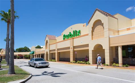 Publix currently runs 5 stores near Venice, Sarasota County, Florida. On this page you will see the listing of all Publix branches in the area. Publix Tamiami Trail, Venice, FL. 535 …. 