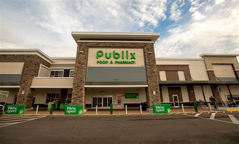Publix super market at belleview regional shopping center. Publix Pharmacy at Belleview Regional Shopping Center, 10301 S US Hwy 441, Belleview, FL 34420. Fill your prescriptions and shop for over-the-counter medications at Publix Pharmacy at Belleview Regional Shopping Center. Our staff of knowledgeable, compassionate pharmacists provide patient counseling, immunizations, health … 