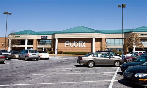 A southern favorite for groceries, Publix Super Market at Add