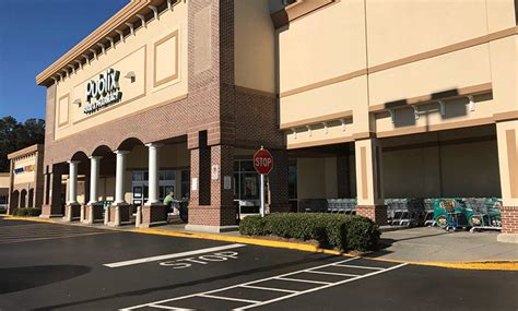 Publix super market at dacula village dacula ga. Publix is the largest and fastest growing employee-owned supermarket chain in the US. It's a great place to work and shop. For any Publix Pharmacy inquiries please call (770) 822-6229. 