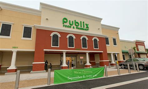 A southern favorite for groceries, Publix Super Market at St. Charles Plaza is conveniently located in Davenport, FL. Open 7 days a week, we offer in-store shopping, grocery delivery, and more. Page · Supermarket · Fish Market · Wine, Beer & Spirits Store. 39883 Hwy 27, Davenport, FL, United States, Florida. (863) 421-9157..