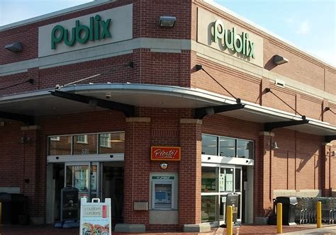Publix super market at gervais place. Publix is ideally situated at 501 Gervais Street, within the west area of Columbia, in Congaree Vista (a few minutes walk from Columbia Amtrak Station). This supermarket is a brilliant addition to the local businesses of Gaston, Irmo, State Park, Lexington, West Columbia, Cayce and Hopkins. 
