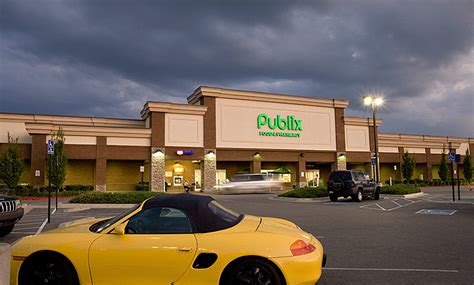 Greensboro, North Carolina, United States ... Publix Technology works in synergy with various teams within Publix Super Markets to improve our product decision abilities to serve our customers in
