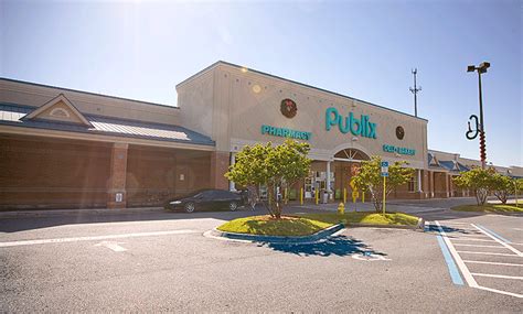 Jul 10, 2023 · Lakeland-based Publix bought the shopping center in 2016 through PSM Harbour Place LLC. Property records show Publix bought a site that comprises 109,472 square feet and a separate 3,861-square-foot bank on about 18 acres. The supermarket chain has been developing, redeveloping and renovating stores across Northeast Florida. . 