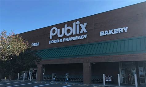 A southern favorite for groceries, Publix Super Market at 