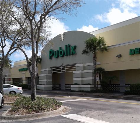Publix is found in an ideal place in Palm Bay Center at 4711 Babcock Street Northeast, on the west side of Palm Bay ( not far from S Babcock St/ Palm Place Dr (Se Corner) ). The …. 