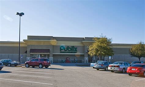 I am giving this Publix Supermarket at Cornerstone Crossings a 5 star rating. 1. The Staff-I have always been given an immediate response if I can't locate an item. I had one employee literally lay things on the floor to help guide me to my item. The employees are extremely friendly and knowledgeable when dealing with product knowledge.. 