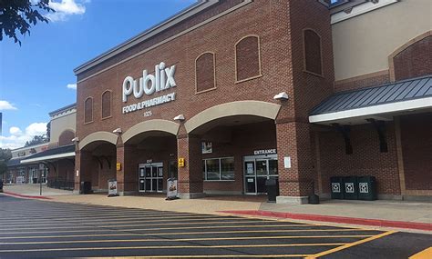 Publix's delivery and curbside pickup item prices are higher tha