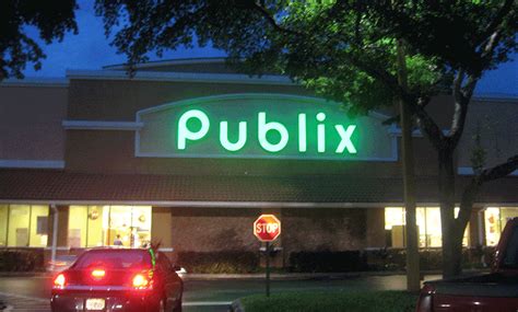 Publix super market at tamarac town square. Atlanta-based firm acquired 124K sf retail site completed in 1983. Jamestown expanded its South Florida portfolio of shopping centers by paying $22.5 million for a Publix-anchored retail site in ... 