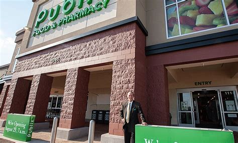 A southern favorite for groceries, Publix Super Market at The Shoppes at Crossridge is conveniently... 10250 Staples Mill Rd, Glen Allen, VA 23060
