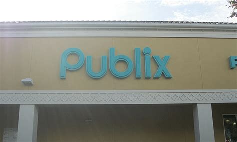 6. 1.7 miles away from Publix Super Mark