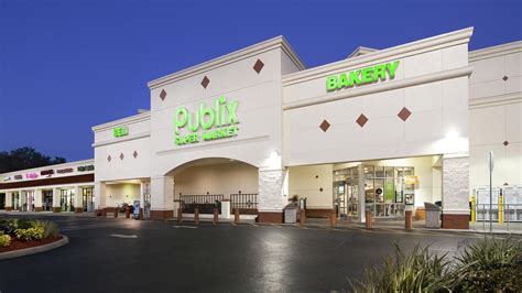 Publix Super Market. Supermarket chain with a wide selection of groceries, plus deli & bakery departments. Store Hours. MONDAY, 7 AM - 9 PM. TUESDAY, 7 AM - 9 .... 
