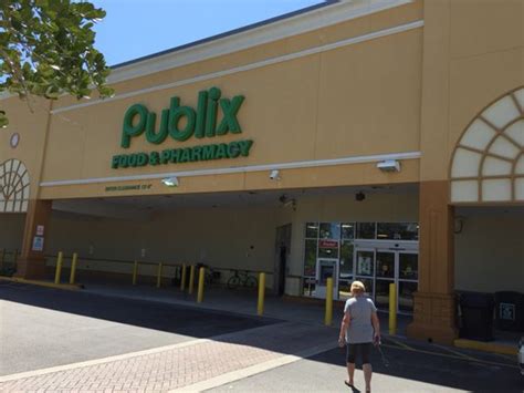 You'll find Publix situated in an ideal place