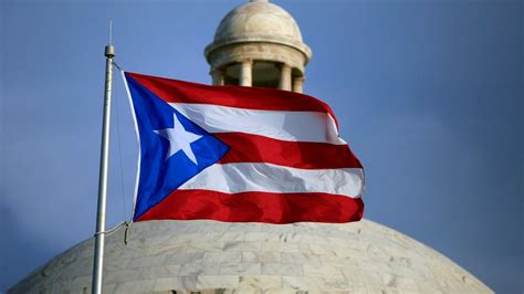 Puerto Rico to decentralize its Education Department in bid to improve services