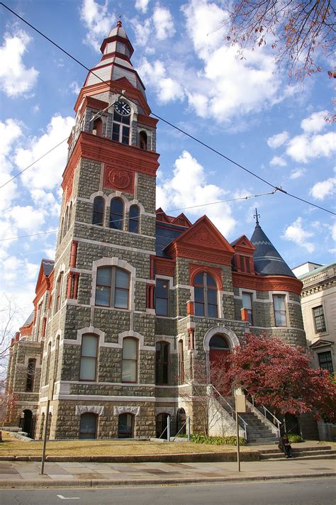 Pulaski county courthouse phone number.  Pulaski County District Court in Li...