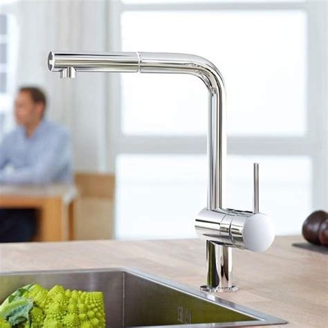 Pull-out Kitchen Taps with Sprays - GROHE