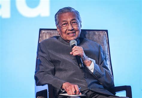 Pulled out of retirement, Dr M now settles for reading books …