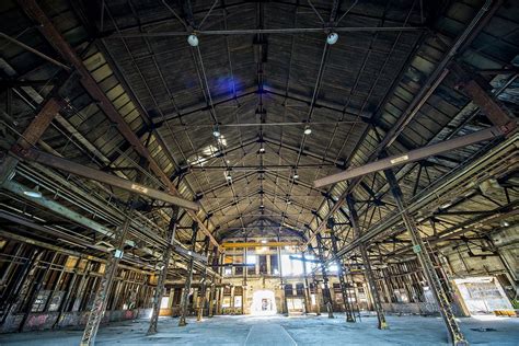 Pullman yard atlanta. Jun 7, 2021 · The much-anticipated Van Gogh: The Immersive Experience, has made its debut at Atlanta’s historical industrial complex, Pratt-Pullman Yard. Atlanta’s the first place in North America to host ... 