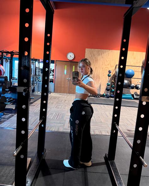 Pumpedwithperi Onlyfans Leak