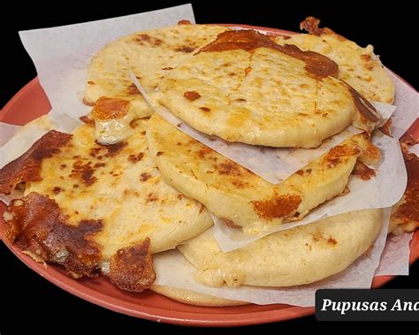 Pupuseria y tienda latina. Tasty food #food #Pupuseria #comidasalvadoreña #salvadoreño #salvadorfood #salvadoreanfood #elsalvadorfood #comida #yummy #enjoy #comentarios 