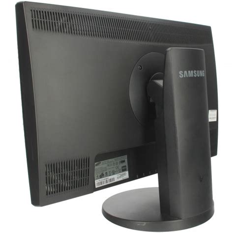 Purchased a 24" Samsung 2443BW-HAS, my thoughts